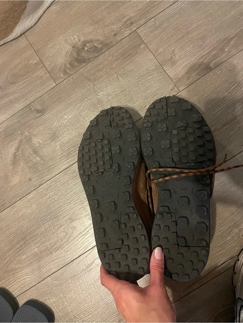 N/A men’s nike